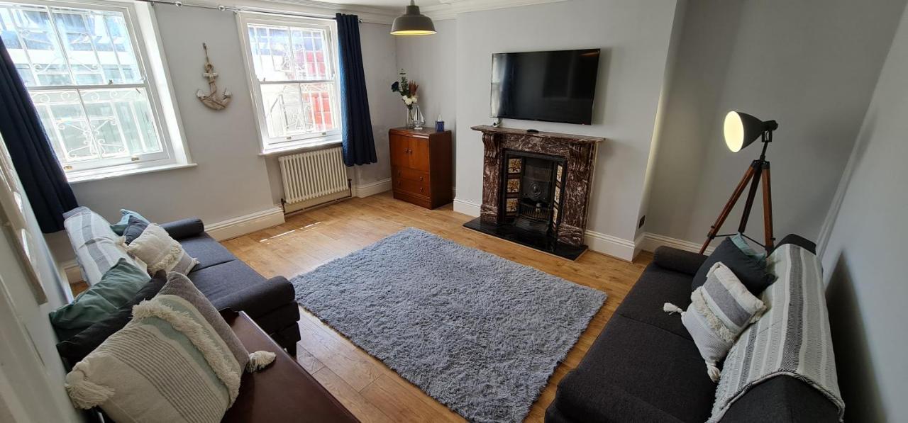 Diamond Harbour - Whole Huge Apartment - Wifi - Beach - Ramsgate Town Extérieur photo